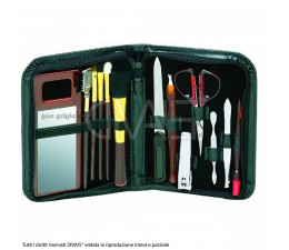 Set manicure e make-up da viaggio 2